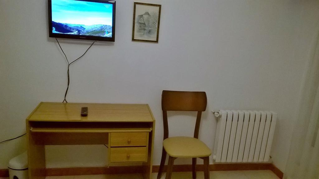 Hostal El Cairo 페레올 외부 사진