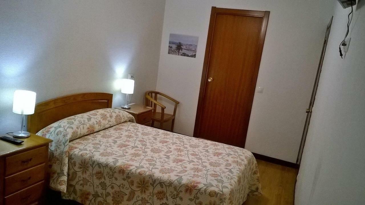 Hostal El Cairo 페레올 외부 사진