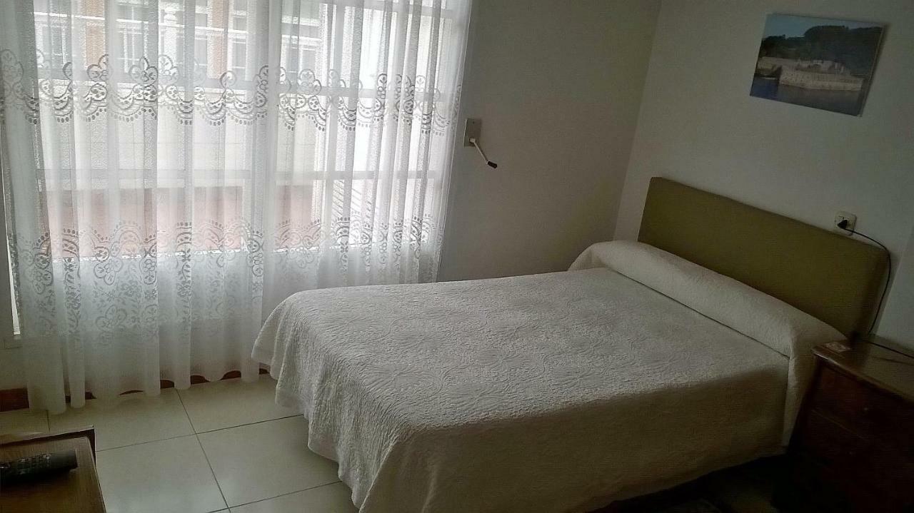 Hostal El Cairo 페레올 외부 사진