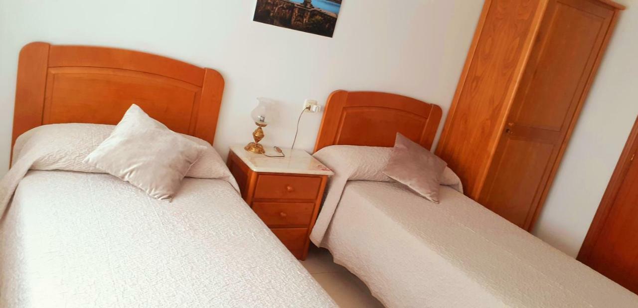Hostal El Cairo 페레올 외부 사진
