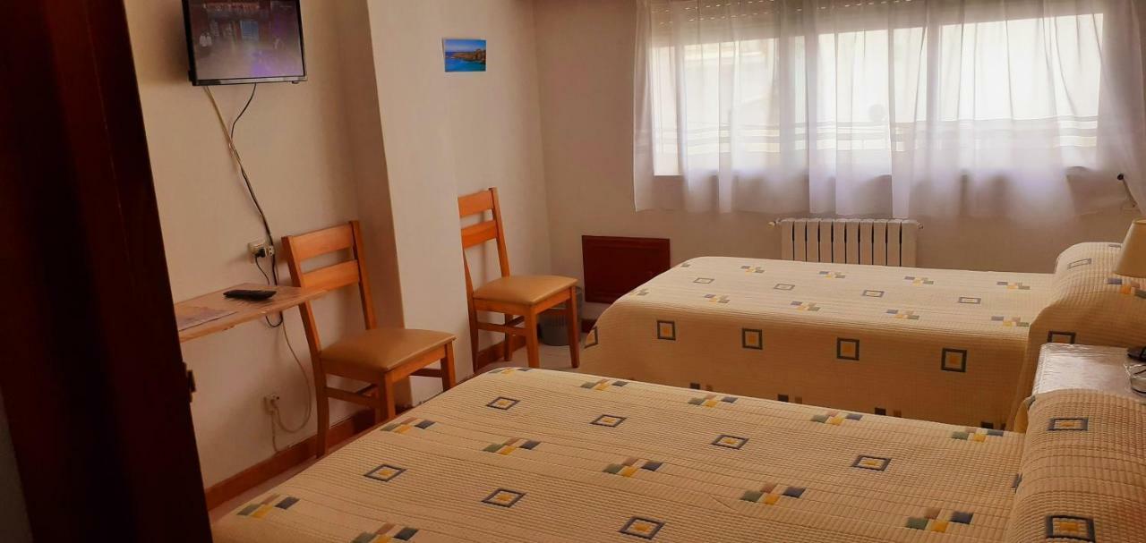 Hostal El Cairo 페레올 외부 사진